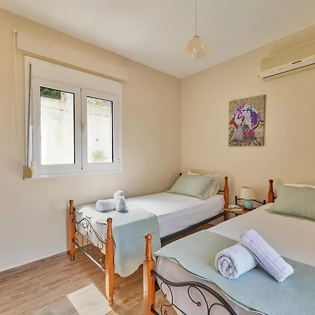 Villa Exclusive - Amazing View & Private Pool Agia Triada