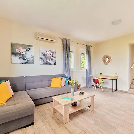 Villa Exclusive - Amazing View & Private Pool Agia Triada